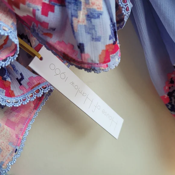 NWT HOUSE OF HARLOW 1960 Floral Blue Pink Cropped Long Sleeves Low Neck Top S - Picture 4 of 8